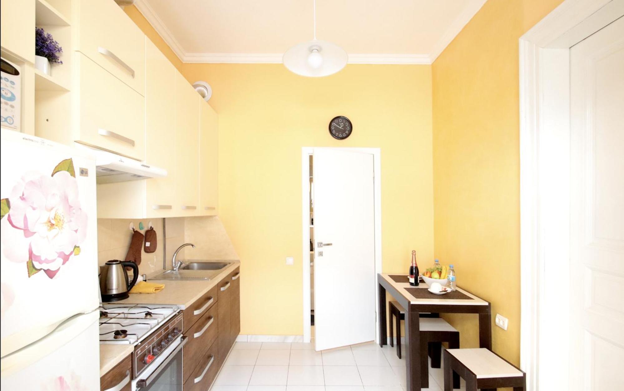 "Deluxe Apartments" K 45 - 1128 Leopoli Esterno foto